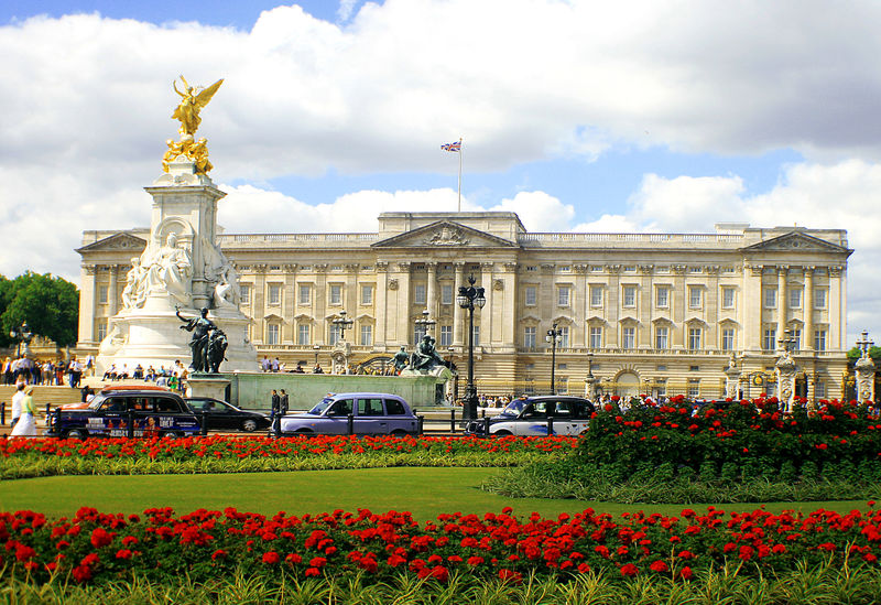 Vé máy bay đi Anh