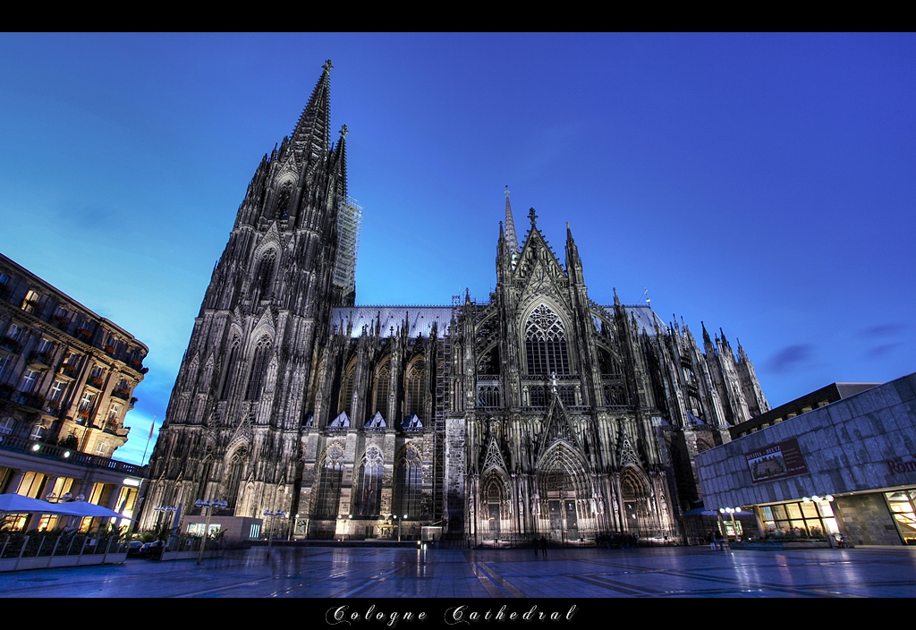 Vé máy bay đi Cologne giá rẻ
