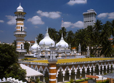 Đặt mua vé máy bay đi Malaysia tại quận 4