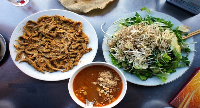 Gỏi cá Nam Ô