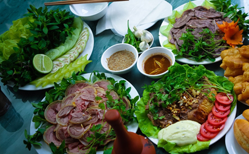 Bê thui Cầu Mống