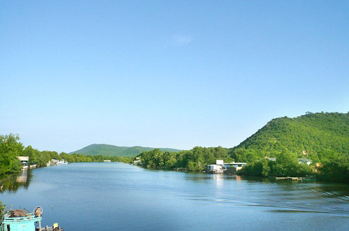 Núi Hàm Ninh Núi Hàm Ninh