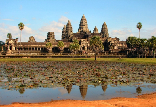 Vé máy bay Hà Nội đi Pakse của VietNam Airlines