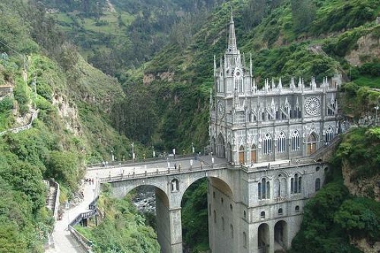 Đặt mua vé máy bay đi Colombia ở Hà Nội