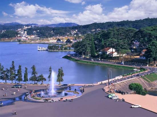 Vé máy bay Hà Nội Đà Lạt khứ hồi giá rẻ
