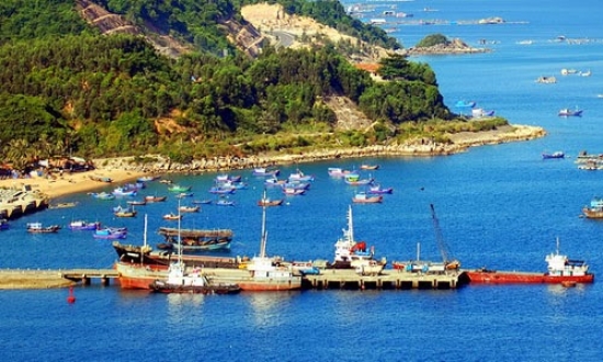Mua vé máy bay đi Phú Yên giá rẻ ở đâu?
