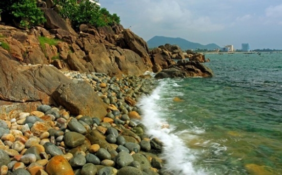 Mua vé máy bay đi Quy Nhơn giá rẻ ở đâu?