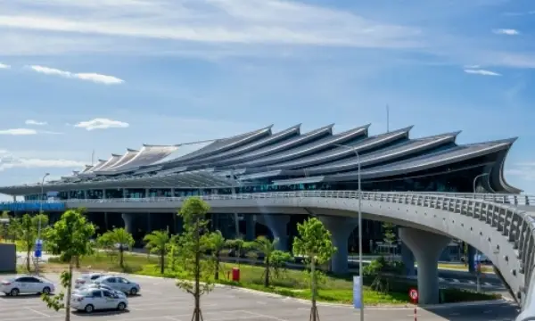 Sân bay Phú Bài (Huế)